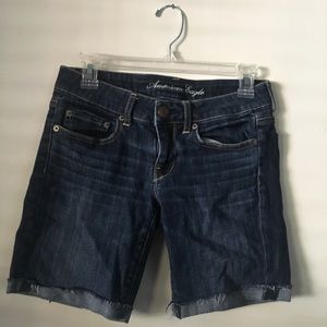 Mid thigh American Eagle shorts